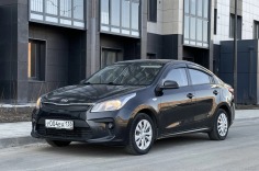 Kia Rio 2019 черный