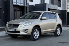 Toyota RAV4 2010