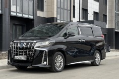 Toyota Alphard Hybrid